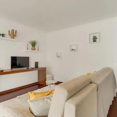 Alfa I Bbq, Lounge & Nearby * Machico (Madeira)